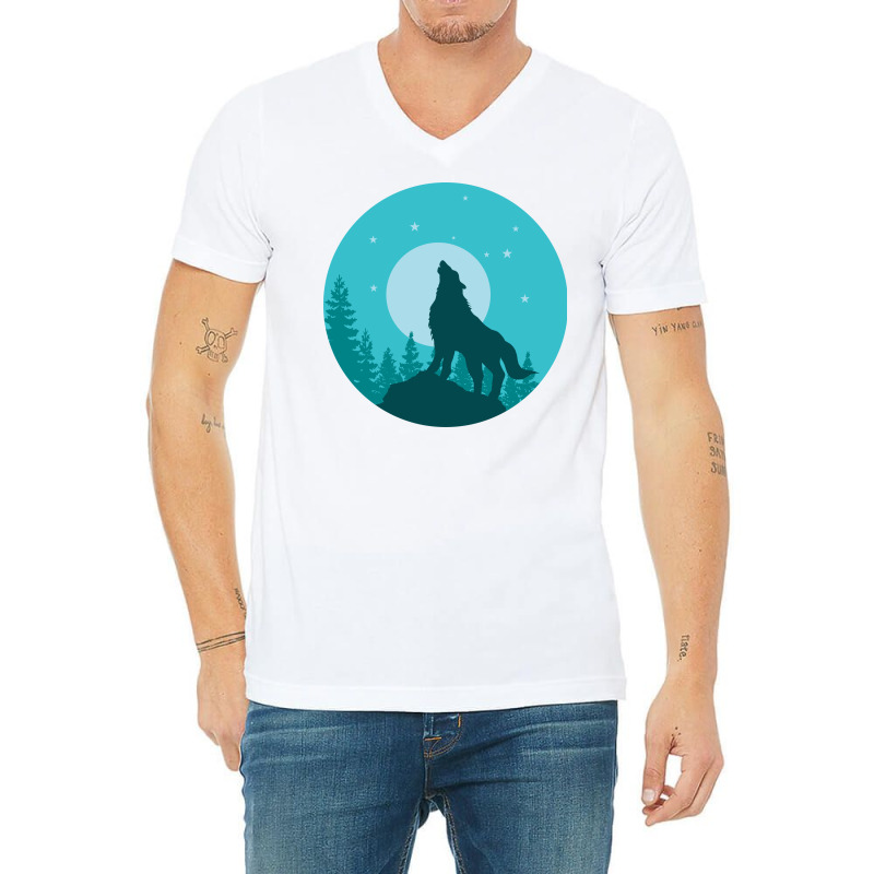 The Wolf Roars At The Full Moon V-neck Tee | Artistshot