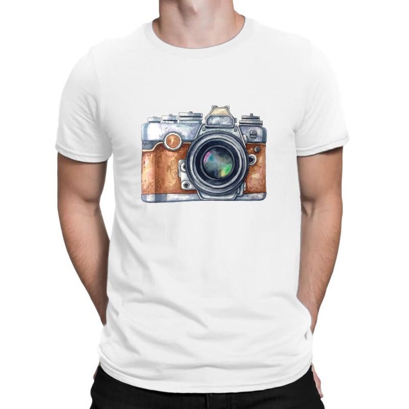 Classic Camera T-shirt | Artistshot