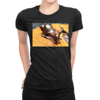 Snail Ladies Fitted T-shirt | Artistshot