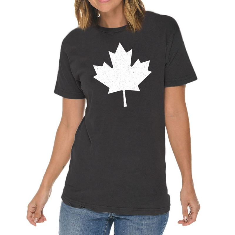 Maple Leaf Grunge Vintage T-shirt | Artistshot