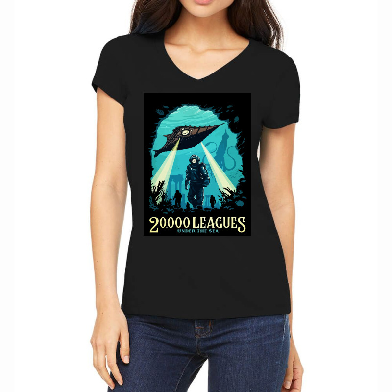 A World Tour Underwater Women's V-Neck T-Shirt by Mutmainahyasir | Artistshot