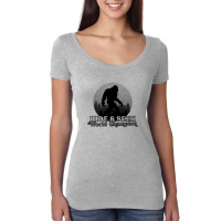 Retro Bigfoot Hide & Seek World Champion Women's Triblend Scoop T-shirt | Artistshot