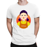 Red Light Green Light   Game Doll T-shirt | Artistshot