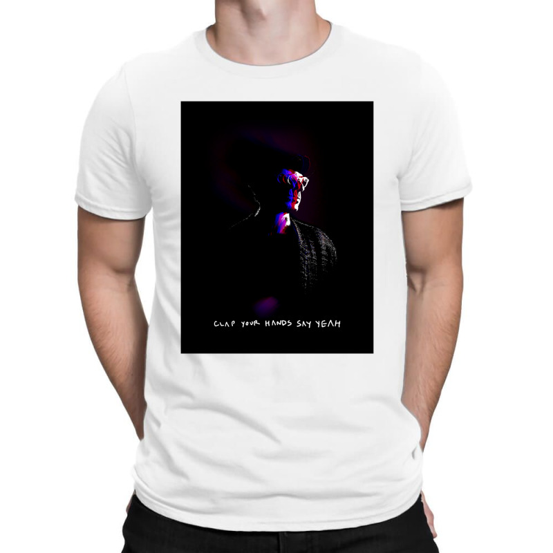 Cläp Yṏür Häǹds Säy Yëäh Iǹdiëbäǹd T-shirt | Artistshot