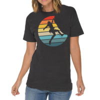 Bouldering T  Shirt Bouldering Silhouette On A Distressed Retro Sunset Vintage T-shirt | Artistshot