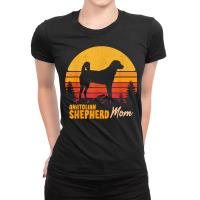 Anatolian Shepherd Mom Mama Vintage Retro Dog Women Gift T Shirt Ladies Fitted T-shirt | Artistshot