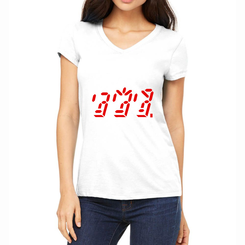 Ghost In The Machine Women's V-Neck T-Shirt by makanmlulu | Artistshot