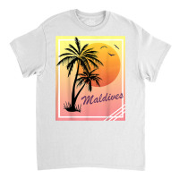 Maldives Retro Vintage Sunset T Shirt Classic T-shirt | Artistshot