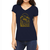 Wilderness Life Women's V-neck T-shirt | Artistshot