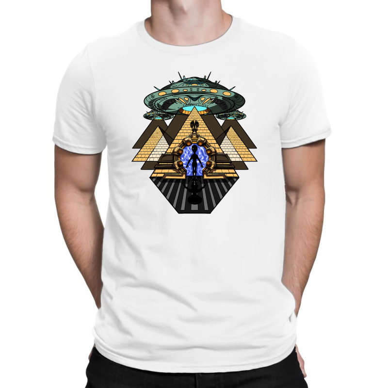 Alien Abduction Egyptian Pyramids T-shirt | Artistshot