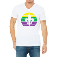 Retro Jester Hat Silhouette Mardi Gras Carnival T Shirt V-neck Tee | Artistshot