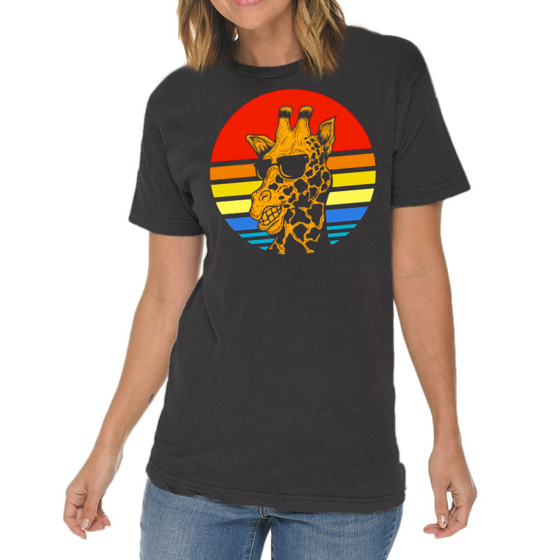 Giraffe Sunset Vector Vintage T-shirt | Artistshot