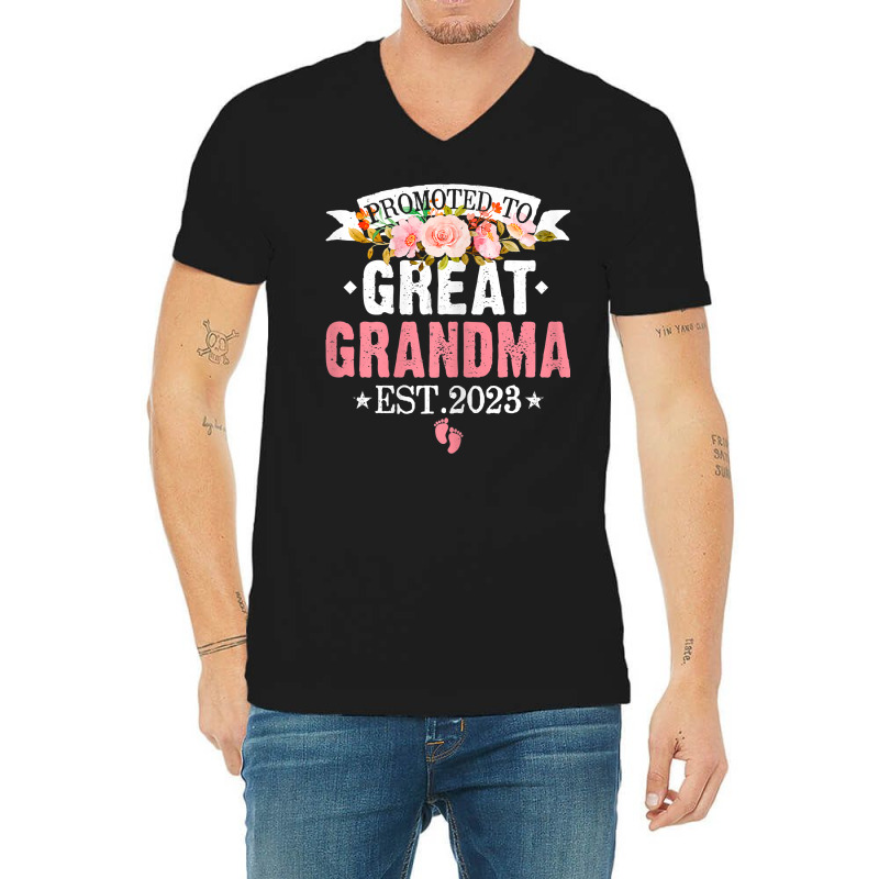 Womens Flowers Promoted To Great Grandma Est 2023 Women Family T Shirt V-neck Tee | Artistshot