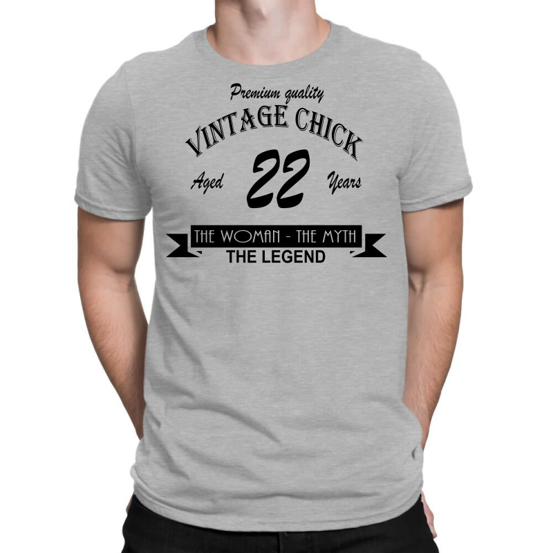Wintage Chick 22 T-shirt | Artistshot