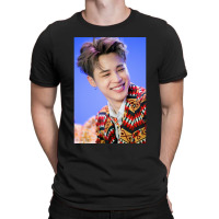 Graphic Picture Jungkook Day Gift T-shirt | Artistshot