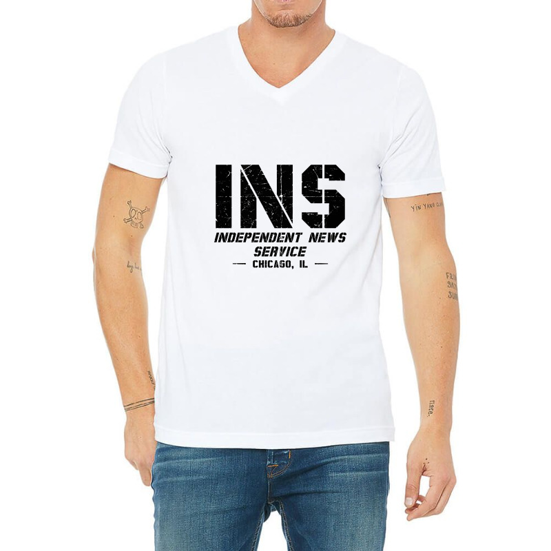 Independent News Service   Chicago V-neck Tee | Artistshot