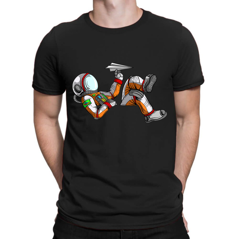 Cool Relaxing Astronaut Spaceman Paper Airplane T-shirt | Artistshot